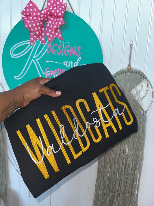 Custom Layered Name Embroidery "Sweatshirt"